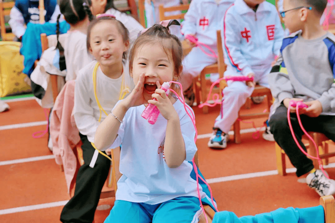 不朽情缘官网平台 【东城之星幼师风采】李贝贝：教师与孩子共筑奇妙世界(图3)